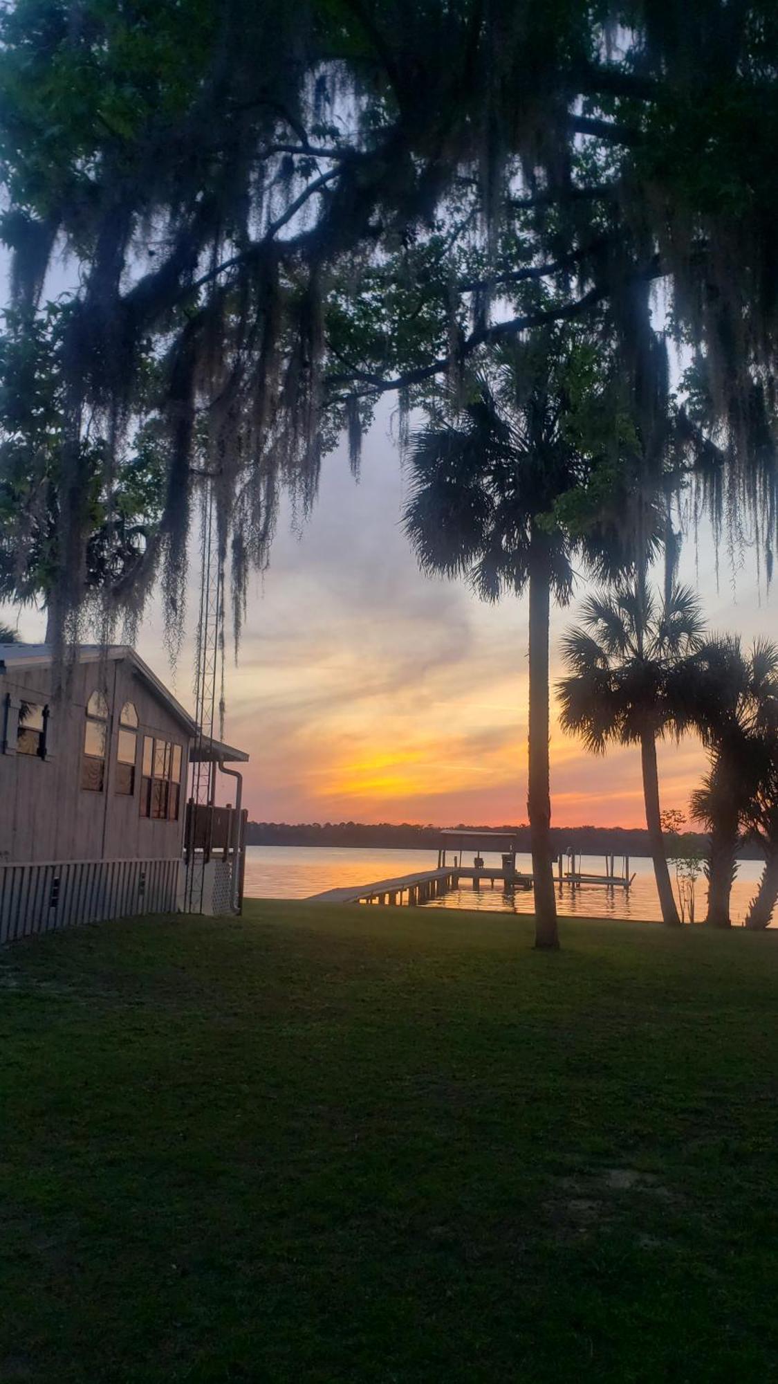 St Johns River Retreat Unit 1 Crescent City ภายนอก รูปภาพ